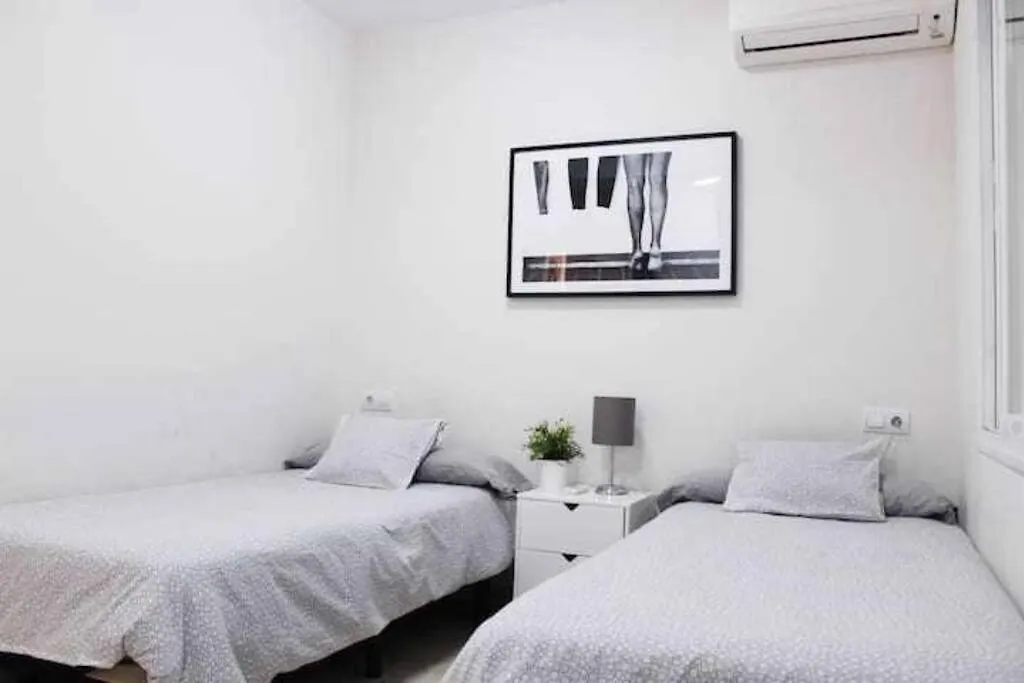 Best Location Apartment In Marbella. Beachfront!!