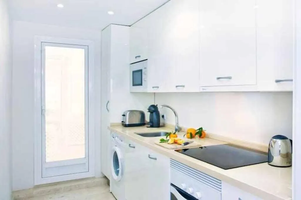 Best Location Apartment In Marbella. Beachfront!! 0*, Marbella Španělsko